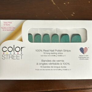 Color Street Feeling Pine